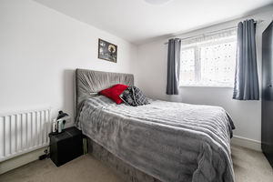 Bedroom- click for photo gallery